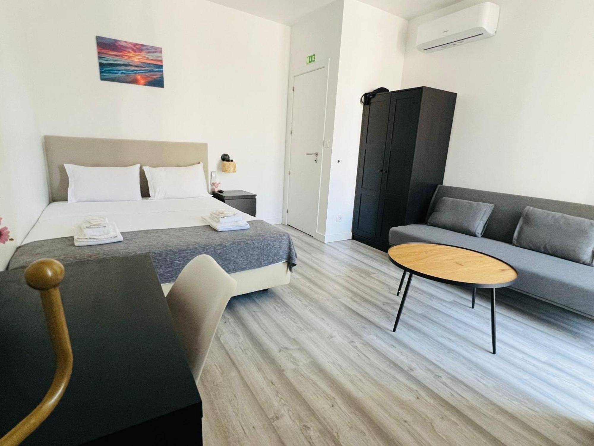 Beautiful Rooms In The Center Of Lisbon, Lisbon
